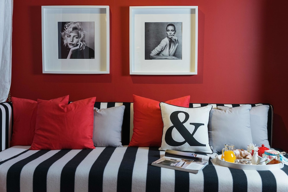 Areela Boutique Hotel 64/67
