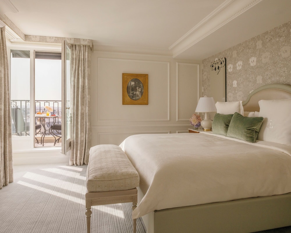 1 BEDROOM, PREMIER, SUITE