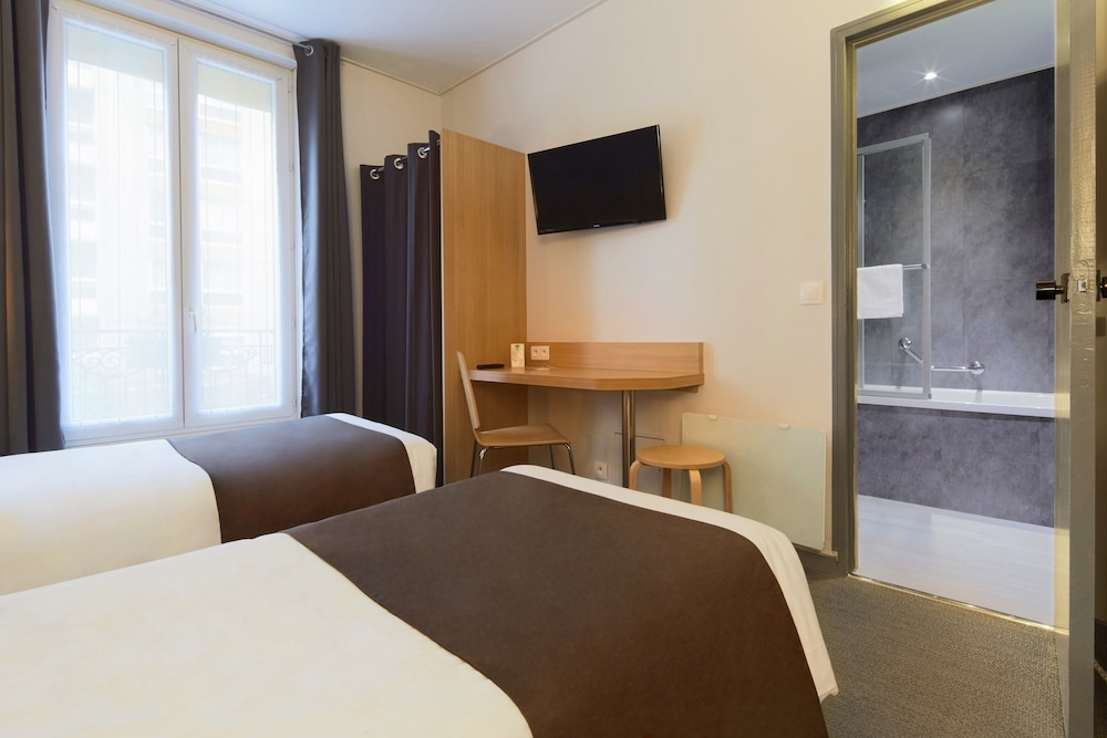 Hotel Paris Villette 11/45
