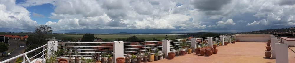 Pulickal Airport Hotel 48/50