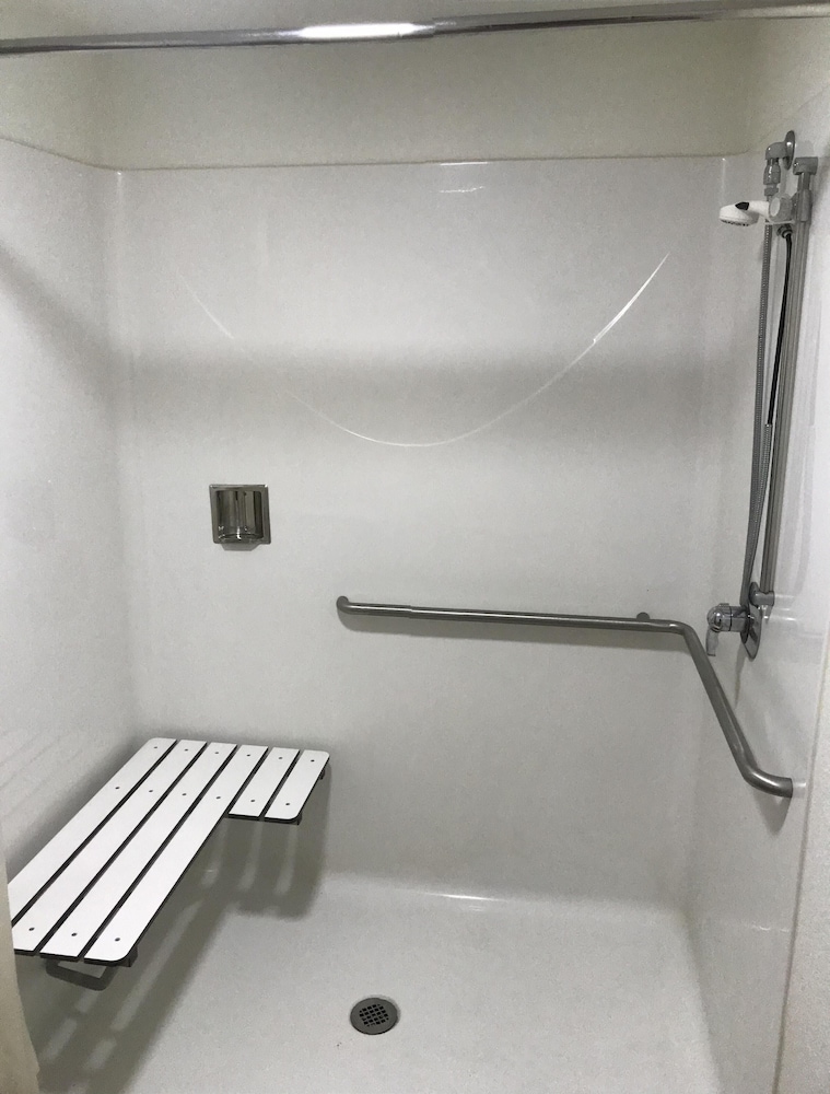 Motel6 Troutville, VA 54/54
