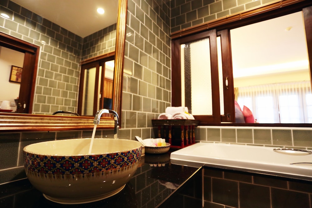 Viang Luang Resort 49/50