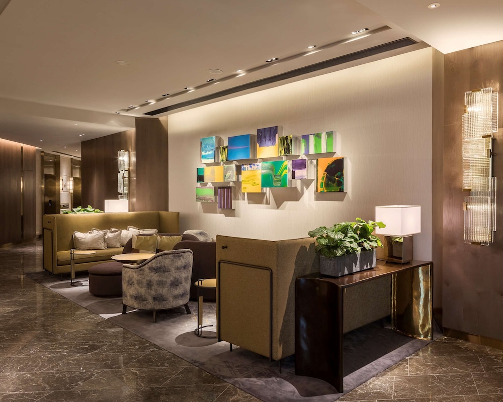 Hyatt Centric Victoria Harbour 41/70
