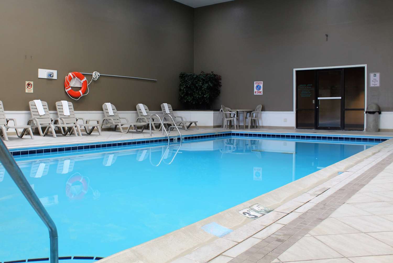 Ramada by Wyndham North Platte & Sandhills Convention Ctr 19/35