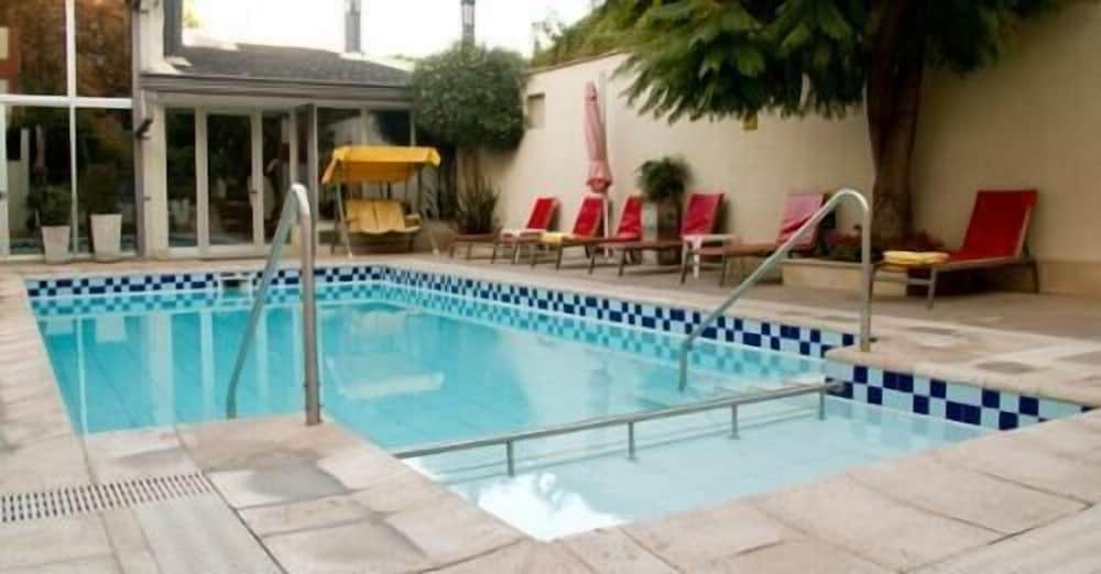 Hotel Provincial 17/24