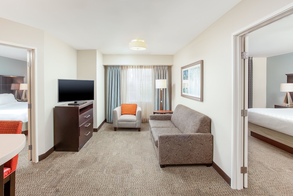 Staybridge Suites Phoenix - Chandler 40/74