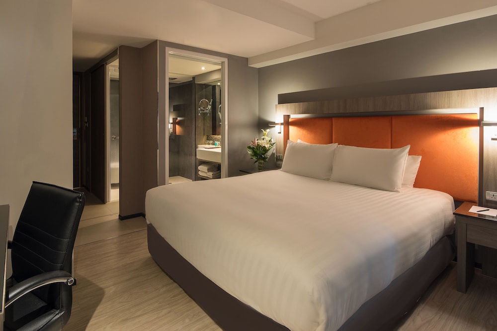 Grand 5 Hotel Plaza Sukhumvit Bangkok 17/63