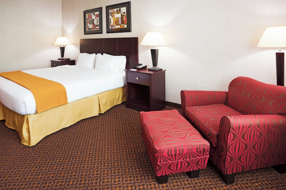 Holiday Inn Express Carrollton, an IHG Hotel 20/47