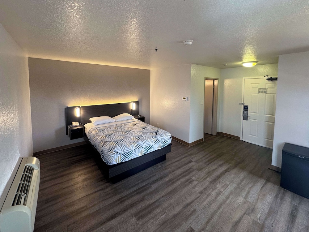Motel6 Glenview, IL - Chicago North 31/60