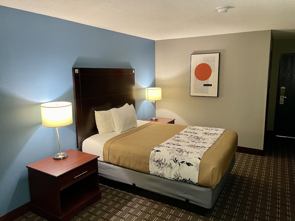 Economy Inn Suites Cedar Rapids 29/50