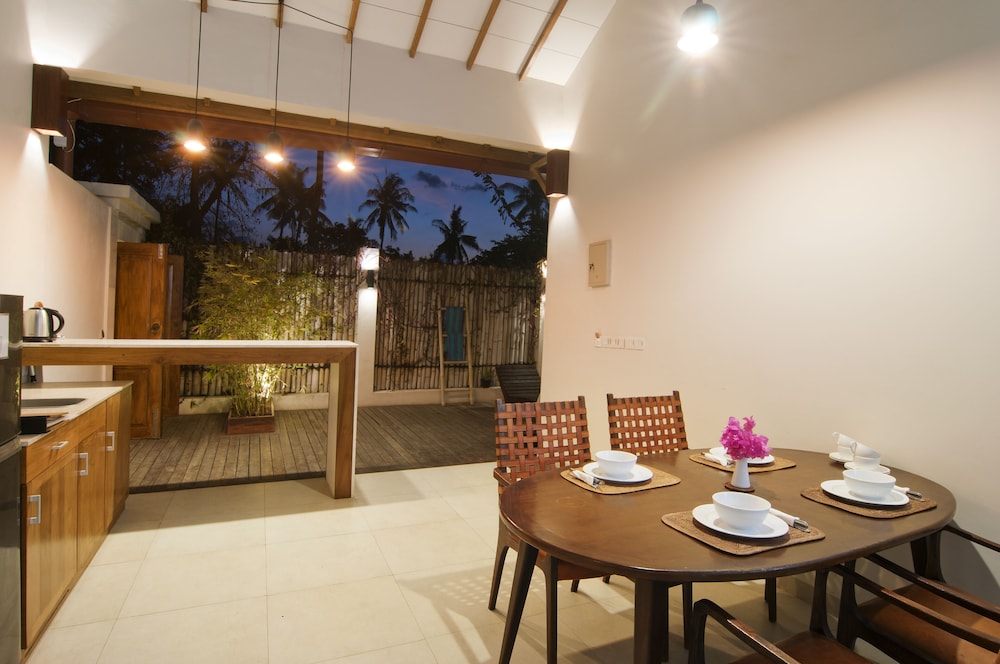 KeRensia Private Pool Villas Gili Air 34/47