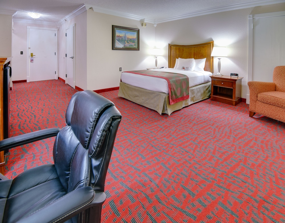 Ramada By Wyndham Metairie New Orleans Airport 17/31