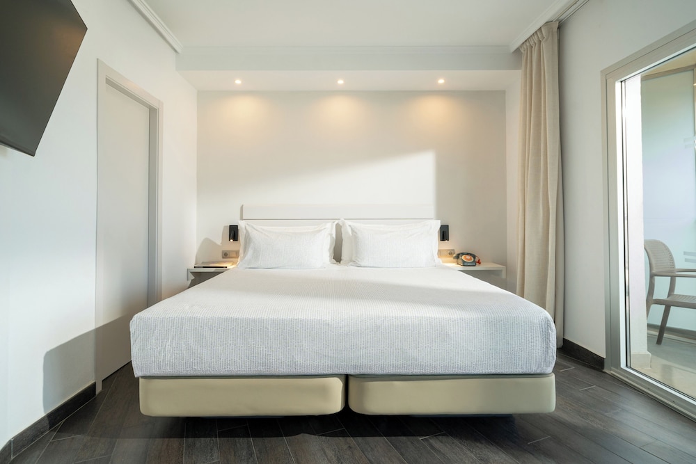 Innside By Melia Alicante Porta Maris 25/72