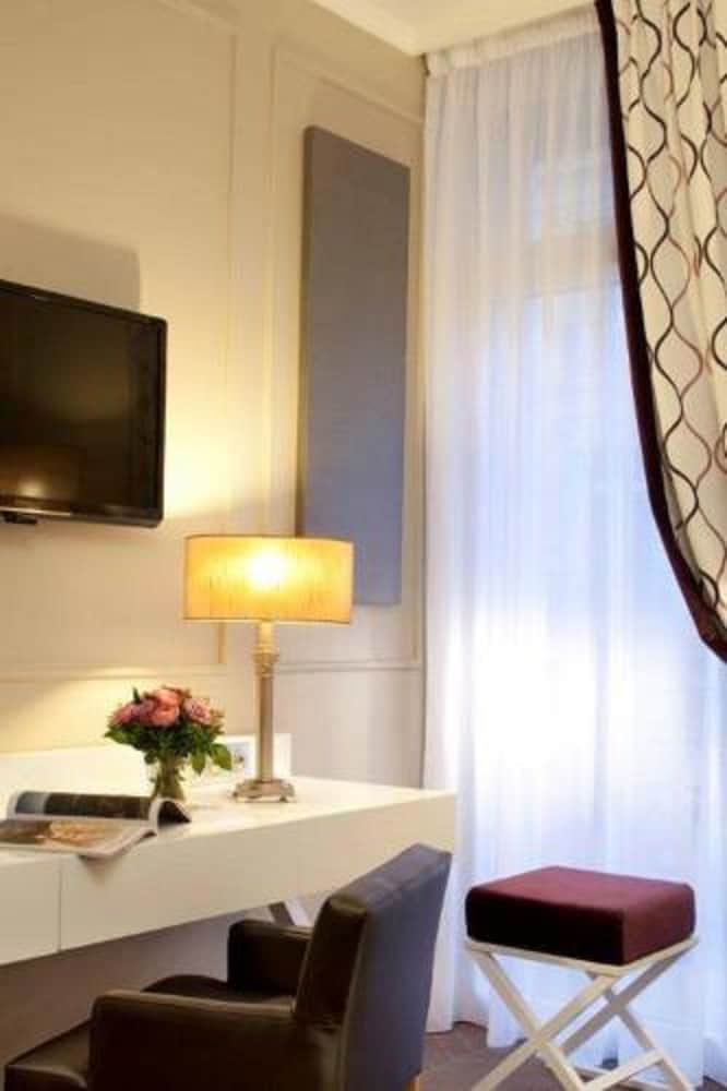 Hotel Galileo 7/61