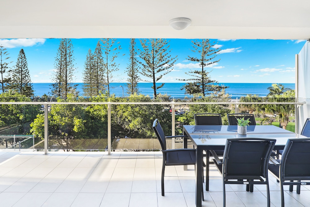 Malibu Mooloolaba Apartments 59/76