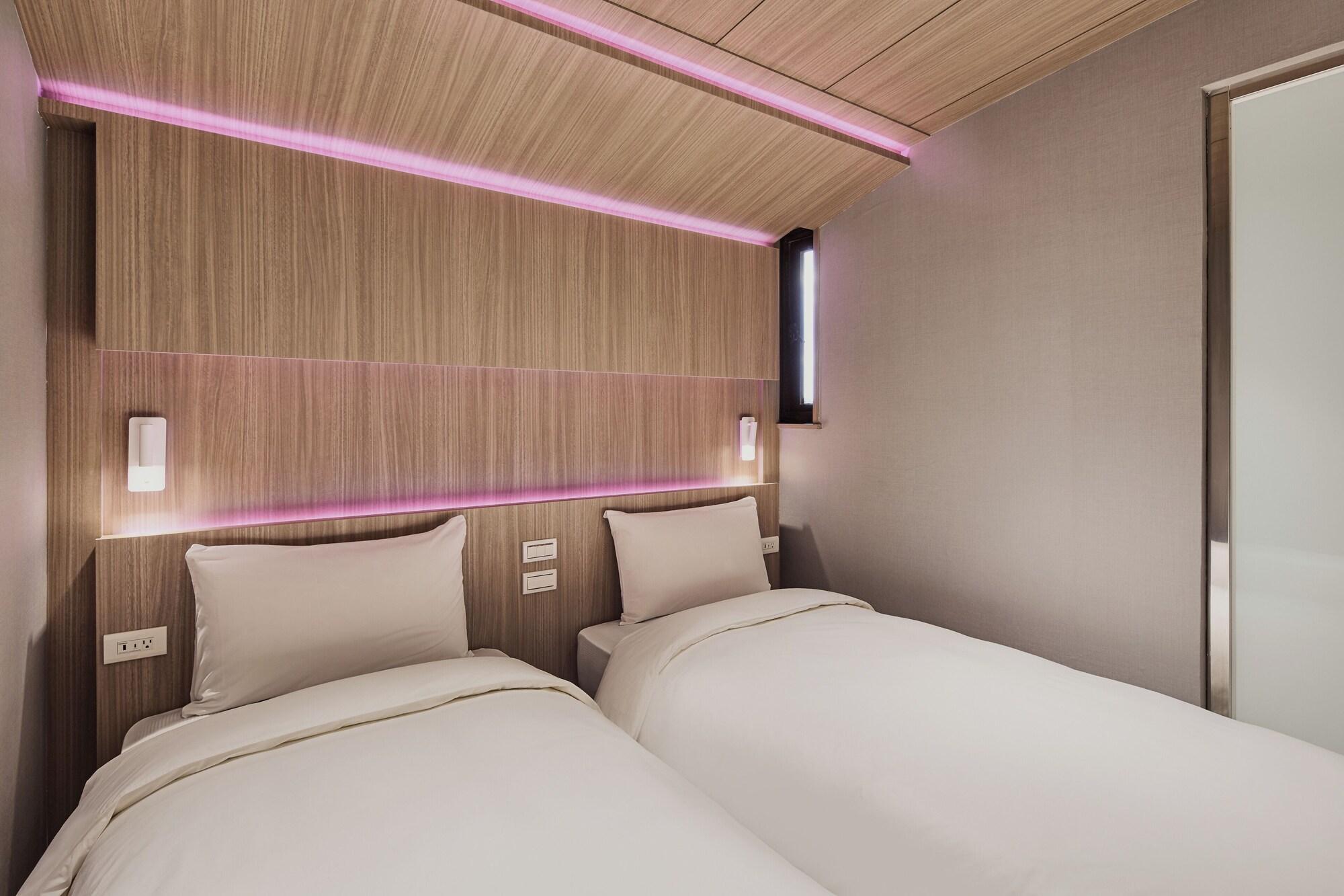 Orange Hotel Ximen Hanzhong 10/49