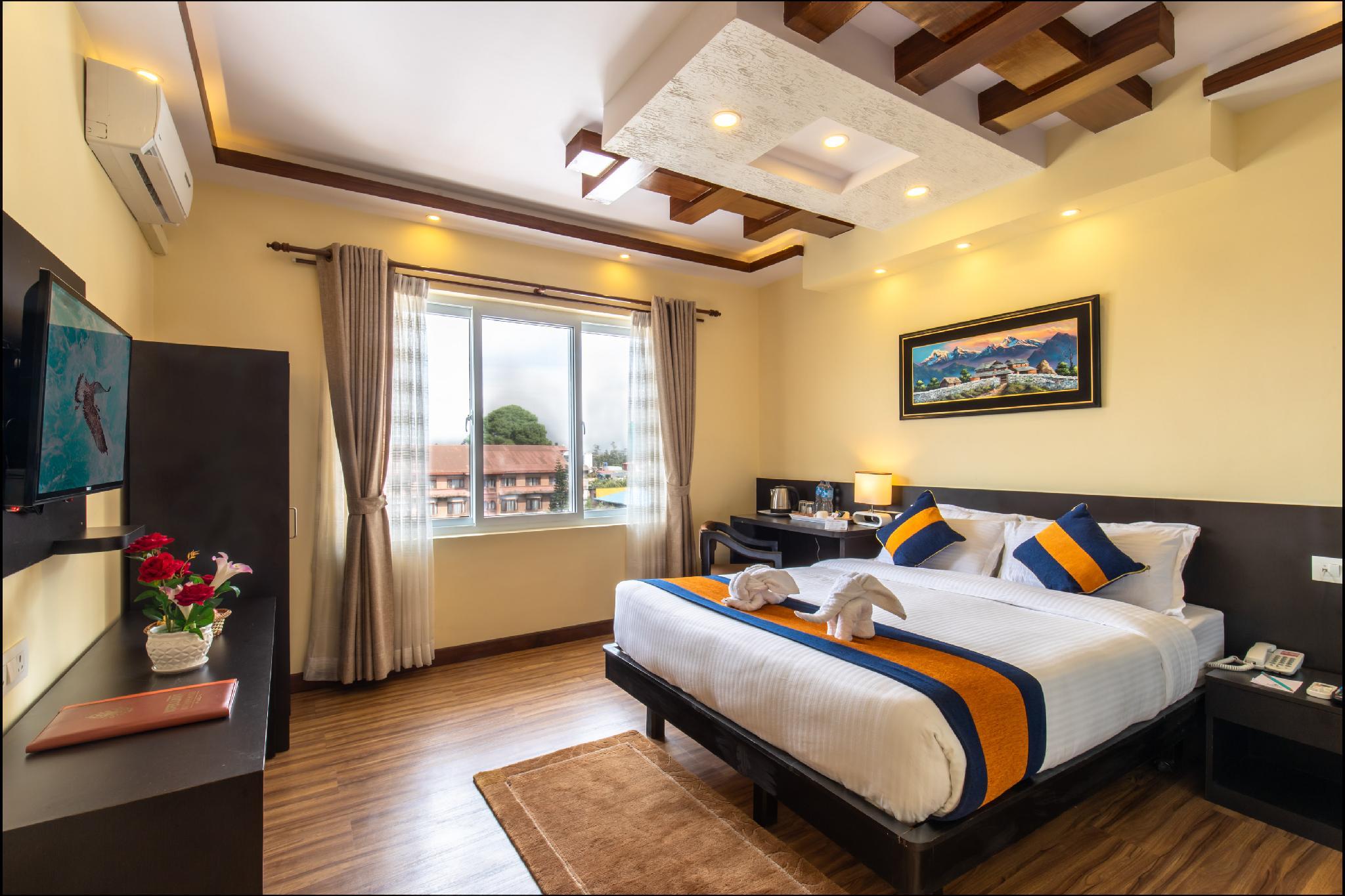 Superior, Queen Bed