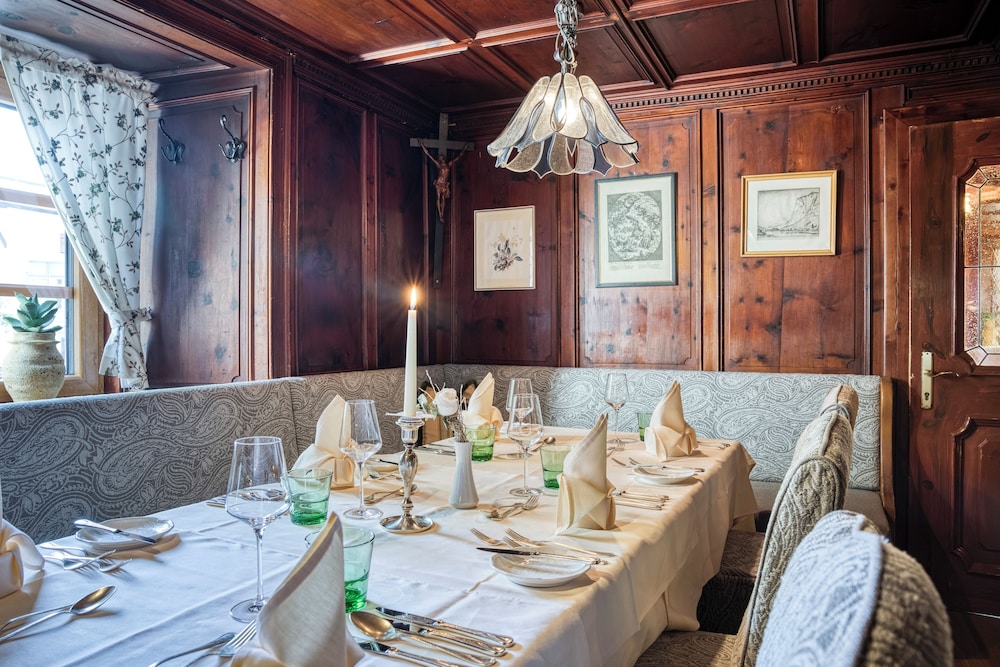 Hotel Alte Post 50/61