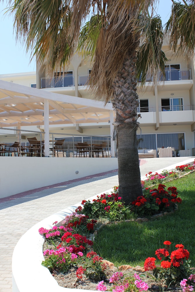 Sea Melody Beach Hotel And Apartments 32/35