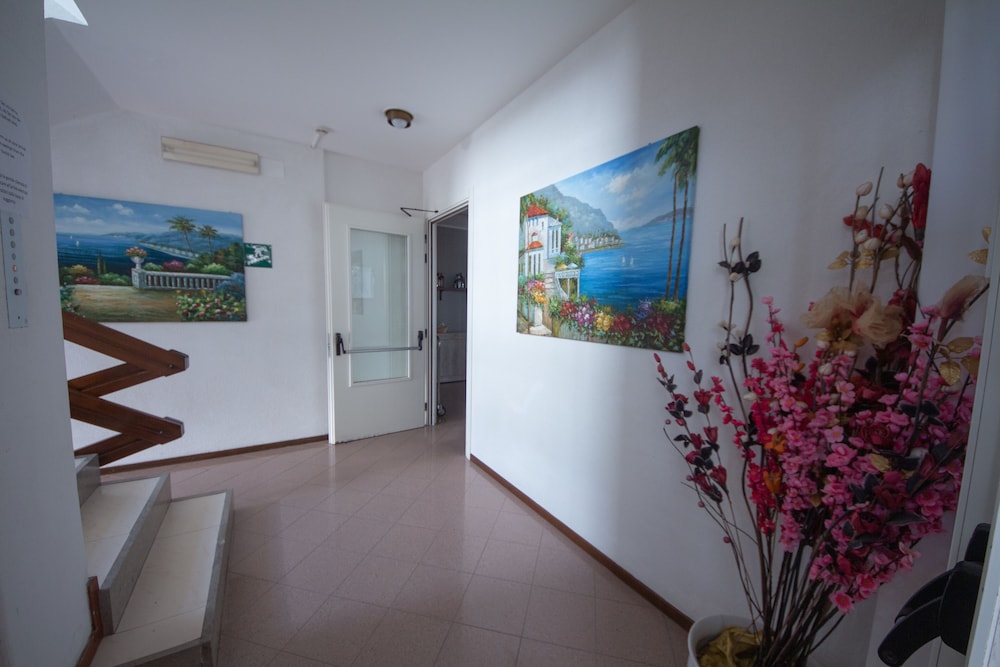 HOTEL AMBRA 3/50