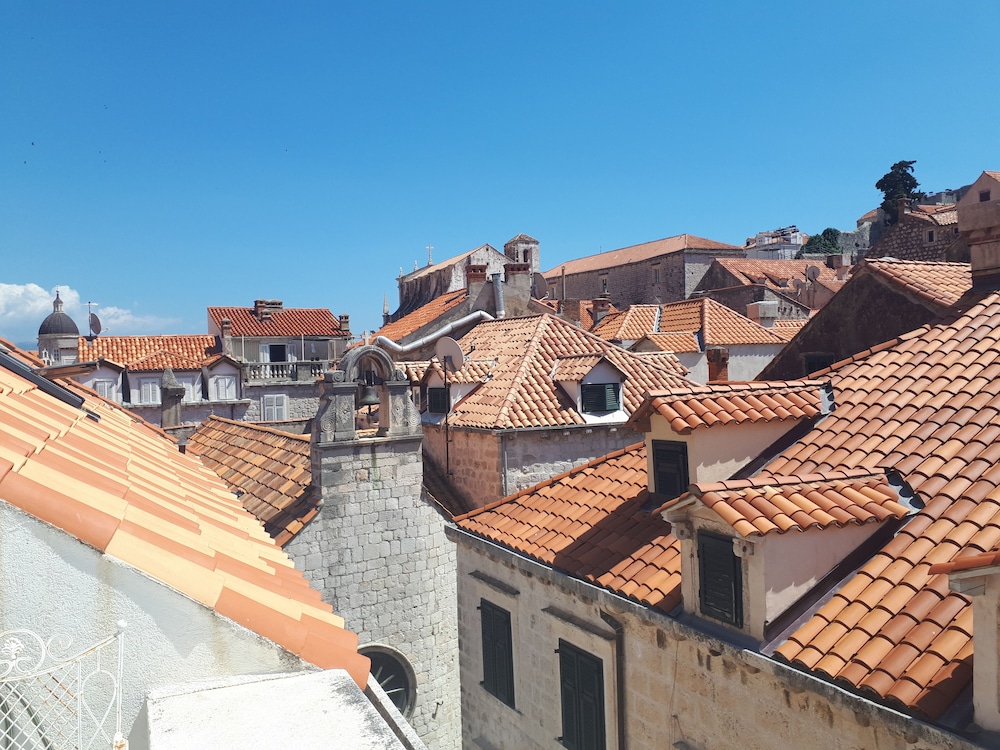 Roko House 53/65