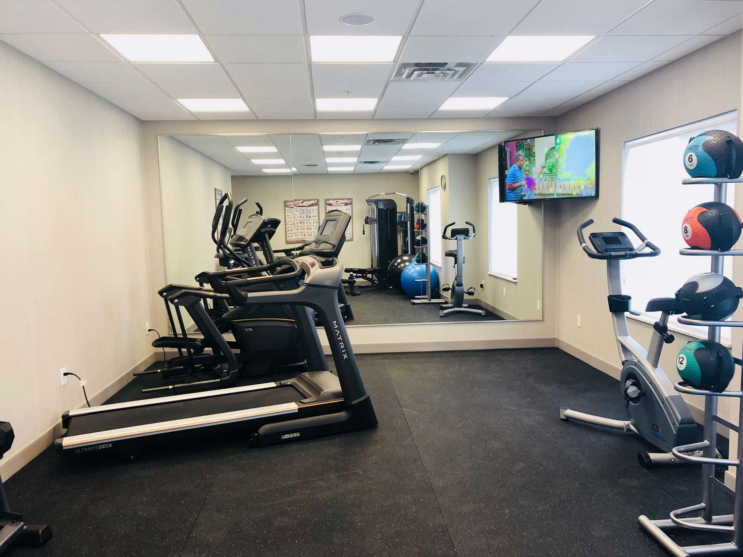 WINGATE BY WYNDHAM KAMLOOPS 23/39