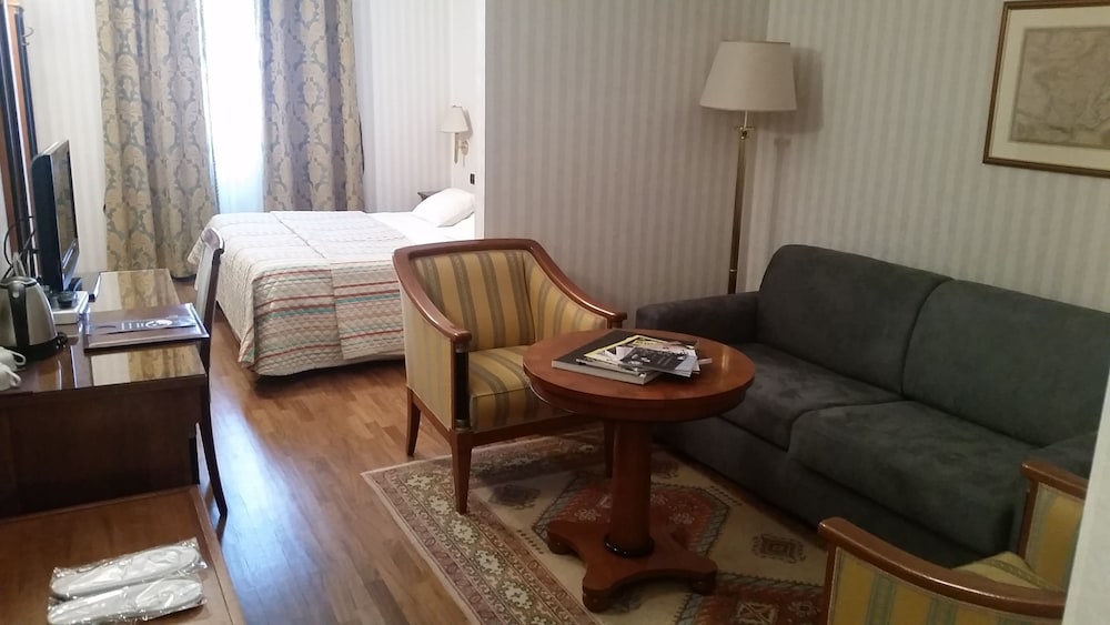 Hotel Palazzo Lovera 45/63