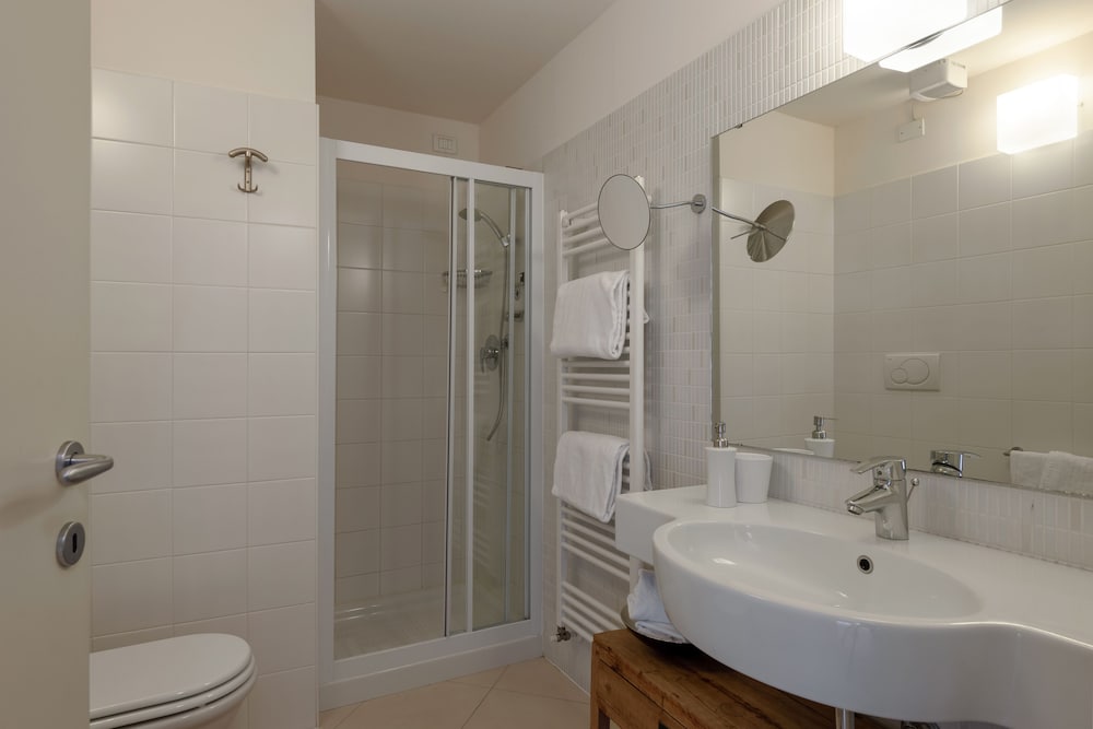 Vialeromadodici Rooms & Apartments 9/58