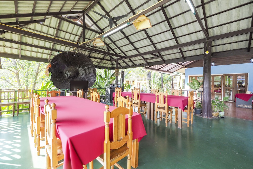 Saensukkho Hotel & Resort 53/65