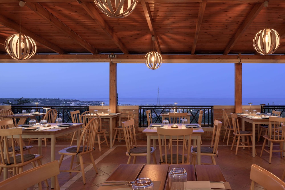 Asterias Village Resort 72/89