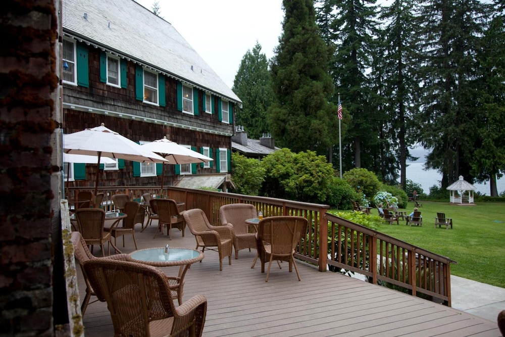 Lake Quinault Lodge 6/50