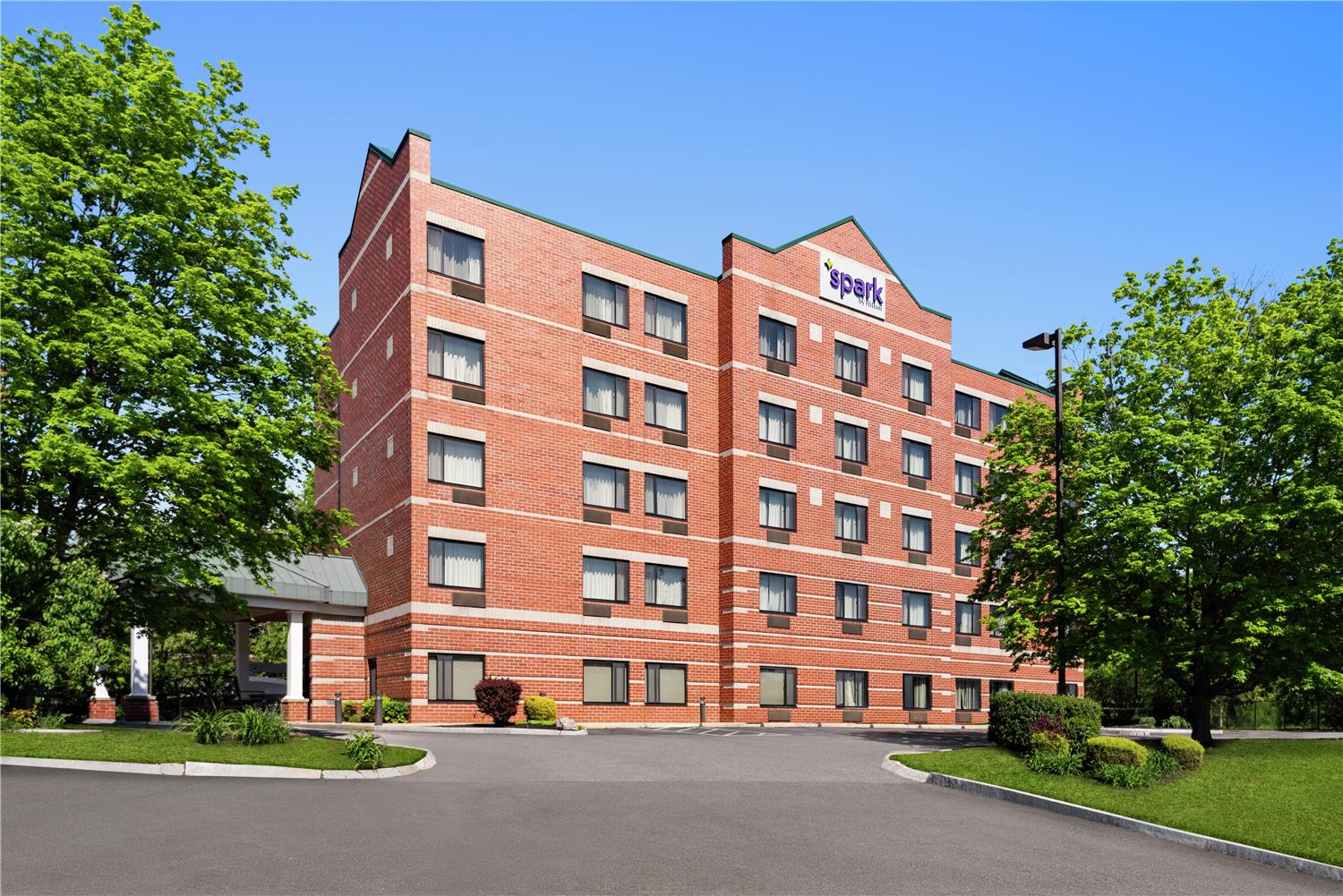 Spark by Hilton Woburn Boston 1/14