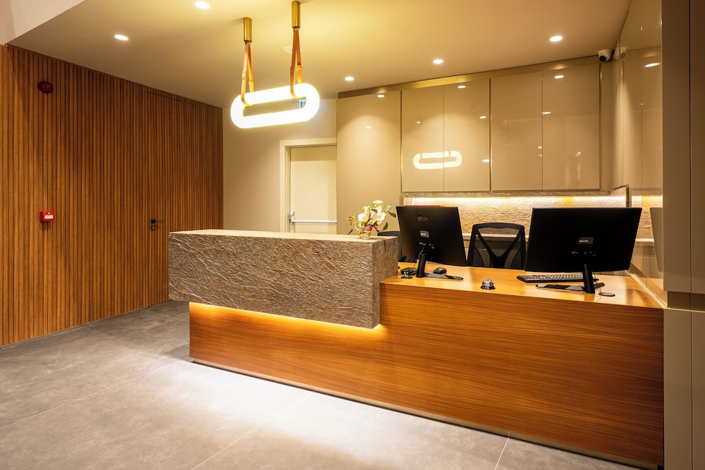 Erk Hotel 9/50