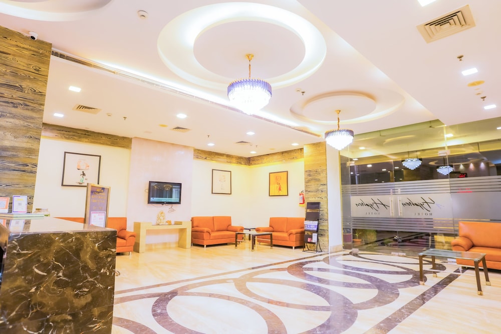 Hyphen Premier Hotel 6/50
