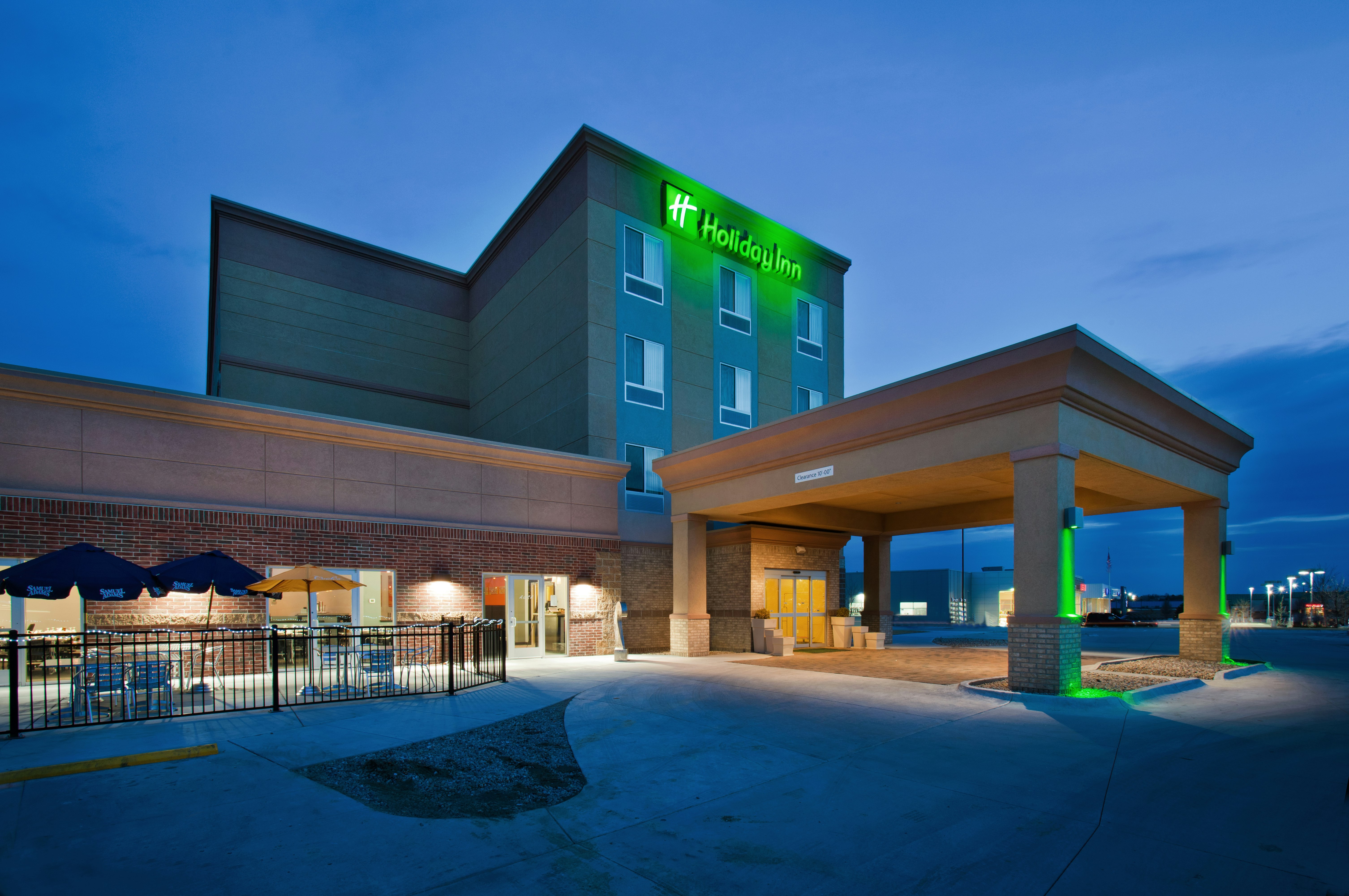Holiday Inn Lincoln Southwest 4/43