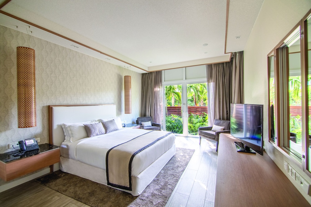 Hilton At Resorts World Bimini 14/49