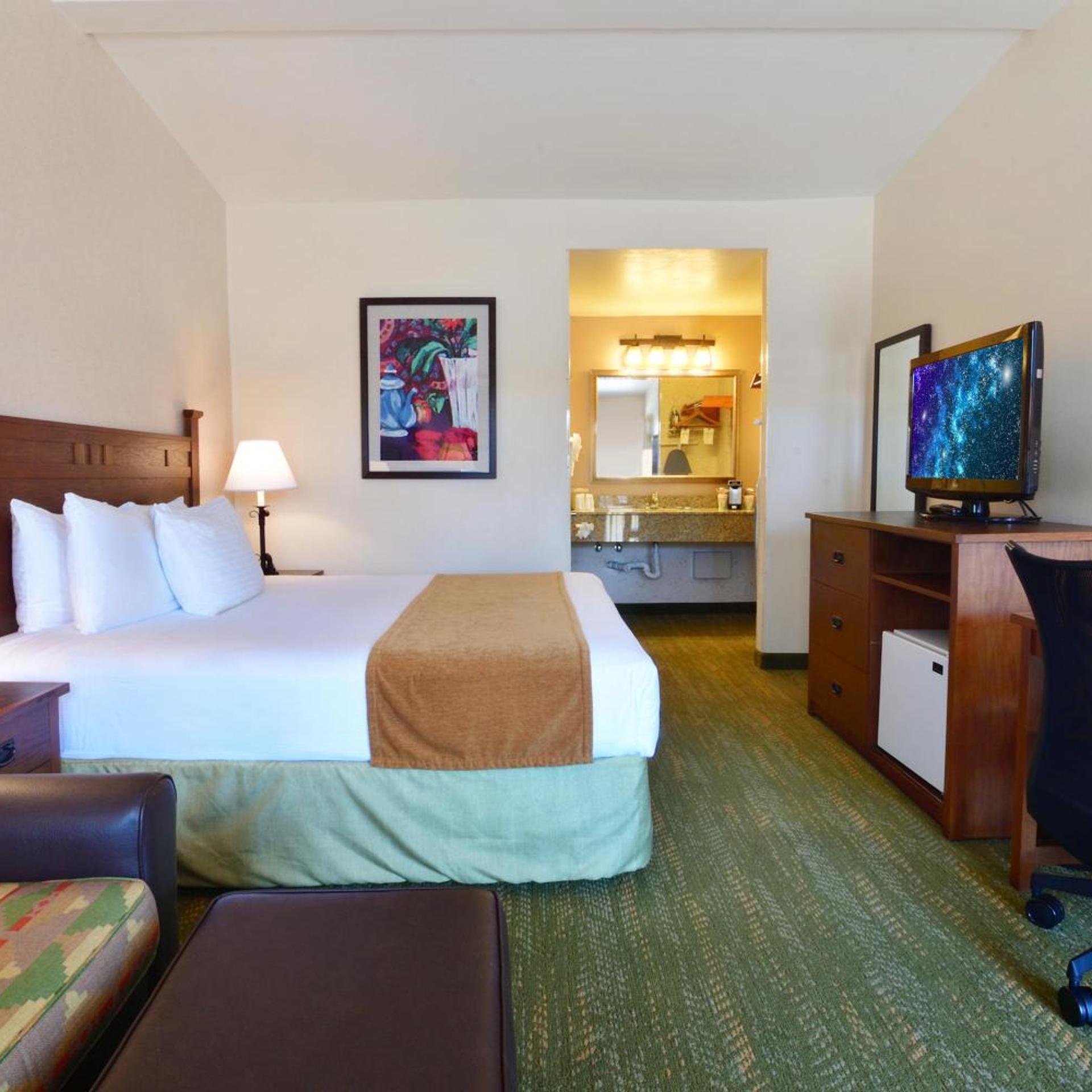 Room, King Bed