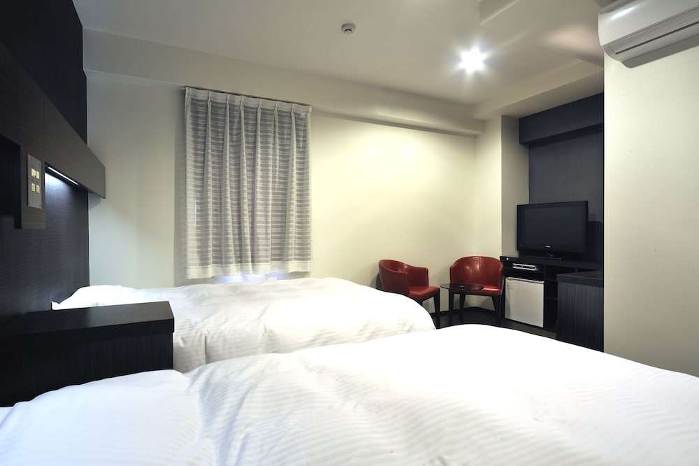 Green Rich Hotel Iwakuni Ekimae 12/62