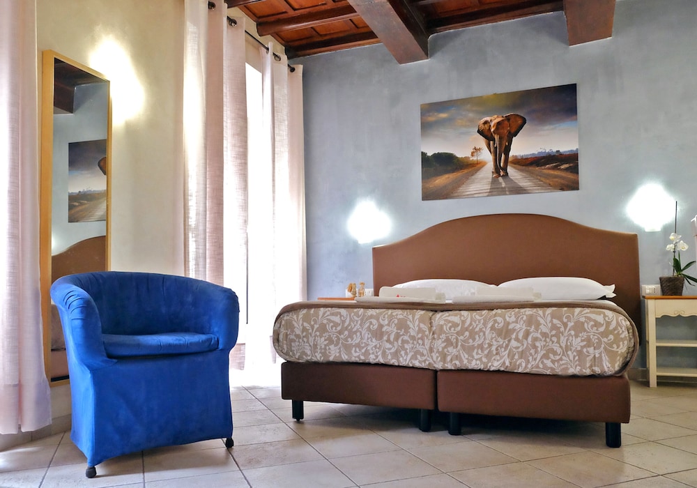 Re Monti Guesthouse 25/35