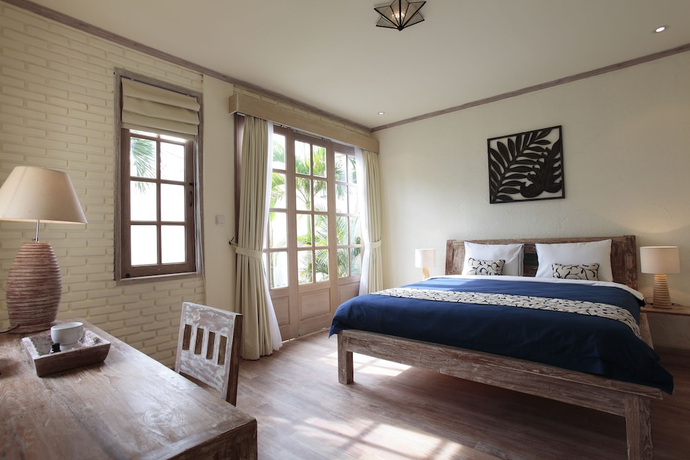 Artemis Villa And Hotel 15/46