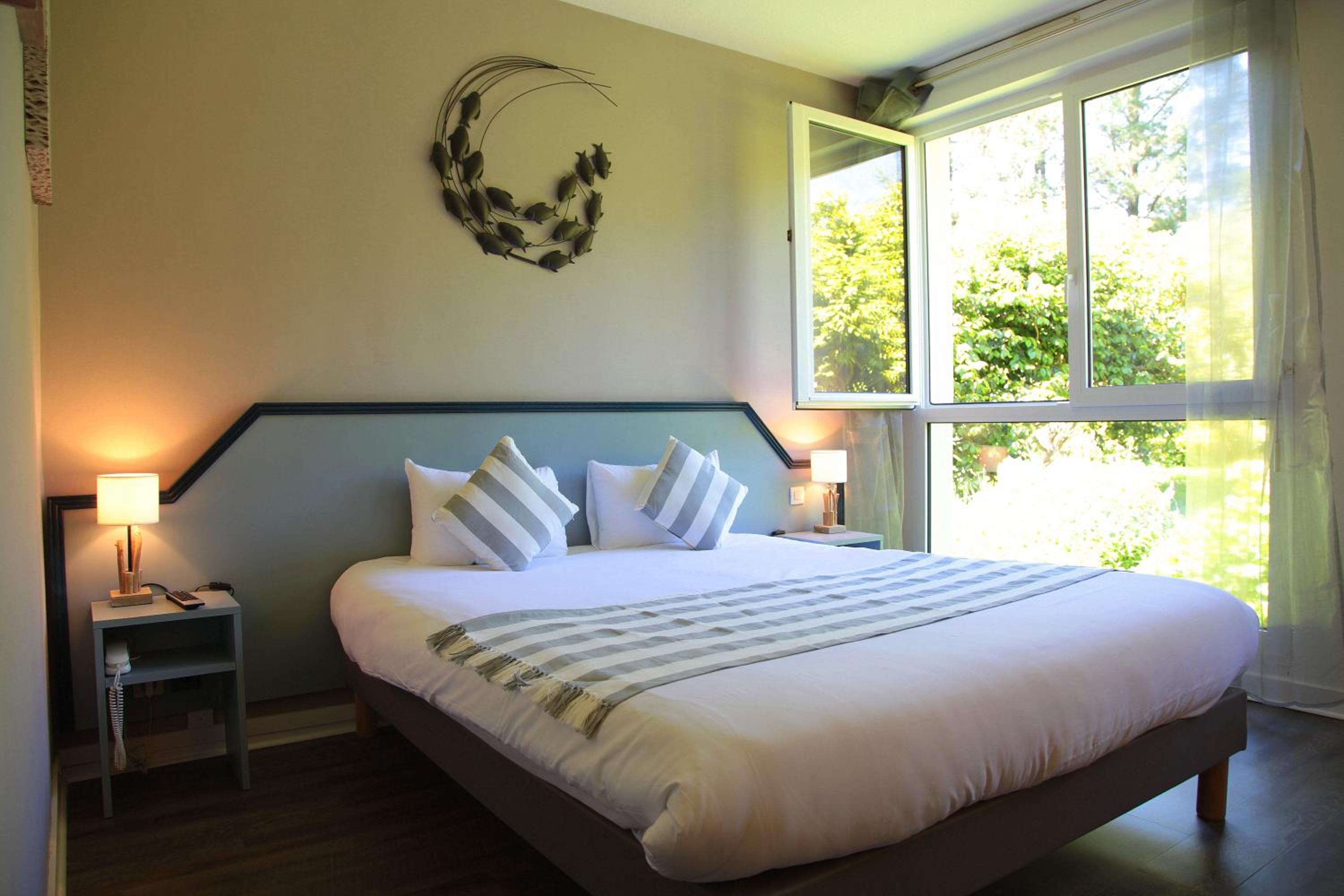 Latitude Ouest Hotel Restaurant Spa 16/50