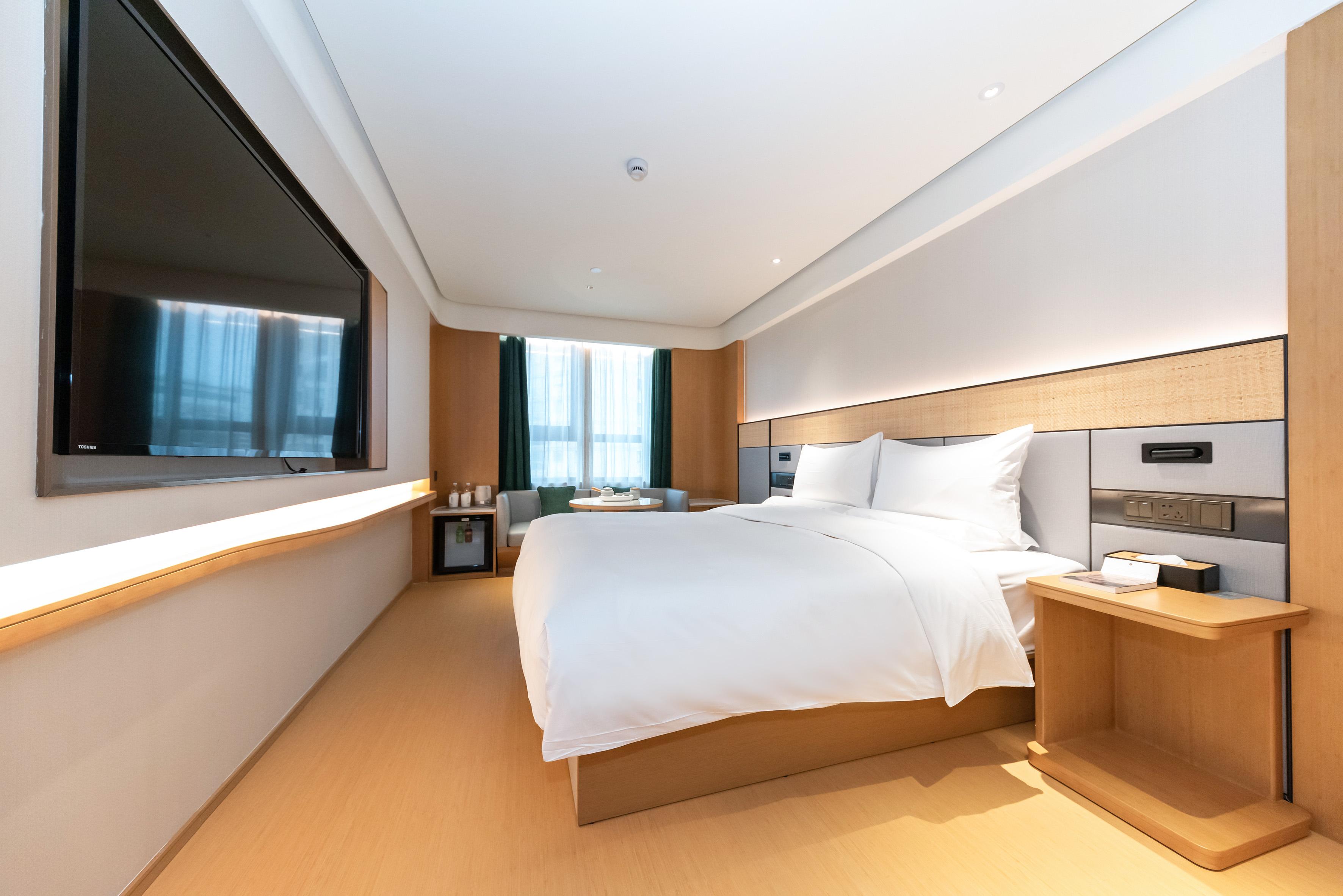 Ji Hotel Shanghai People's Square Nanjing Road Pedestrian Street 13/46