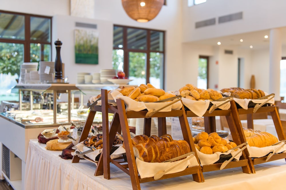 Tisza Balneum Thermal Hotel 16/50