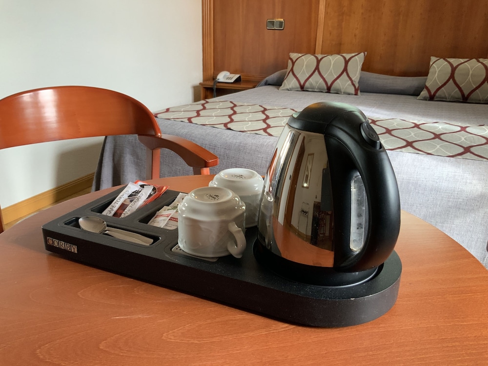 Hotel Mozarbez Salamanca 13/30