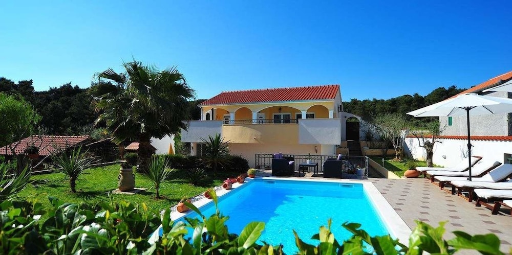 Villa Vanilla 39/50