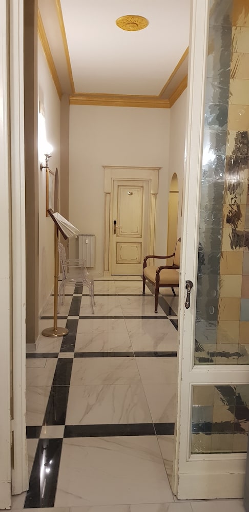 Hotel Duca D Aosta 2/29