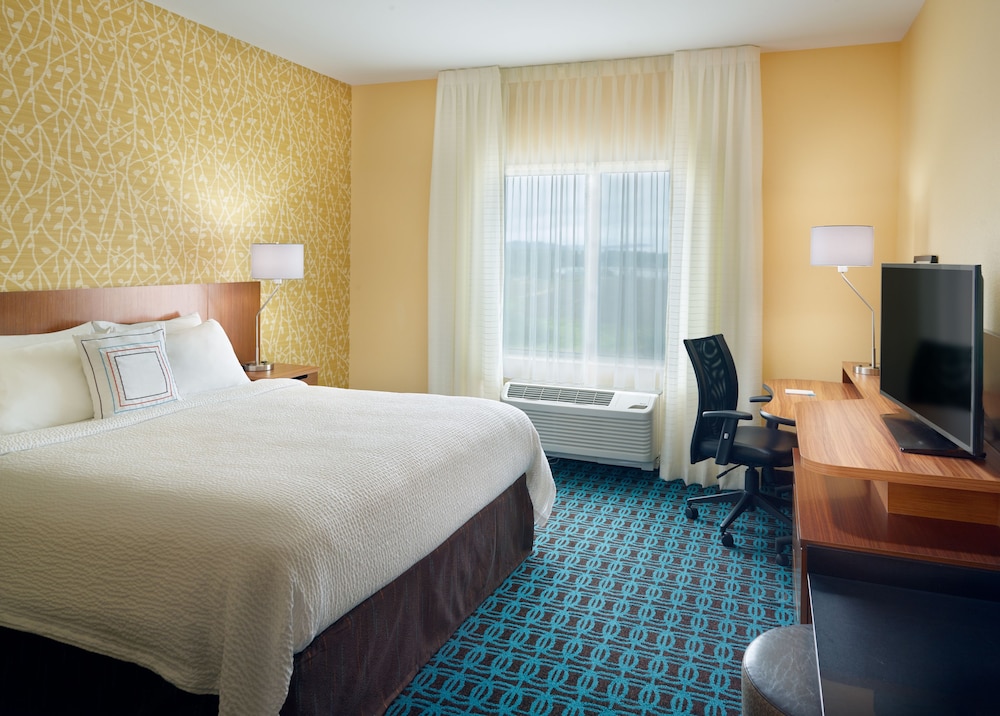 Fairfield Inn And Suites By Marriott Hendersonville Flat Rock 9/27