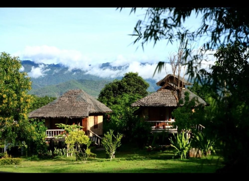 Pai Love & Baan Chon Phao Resort 30/35