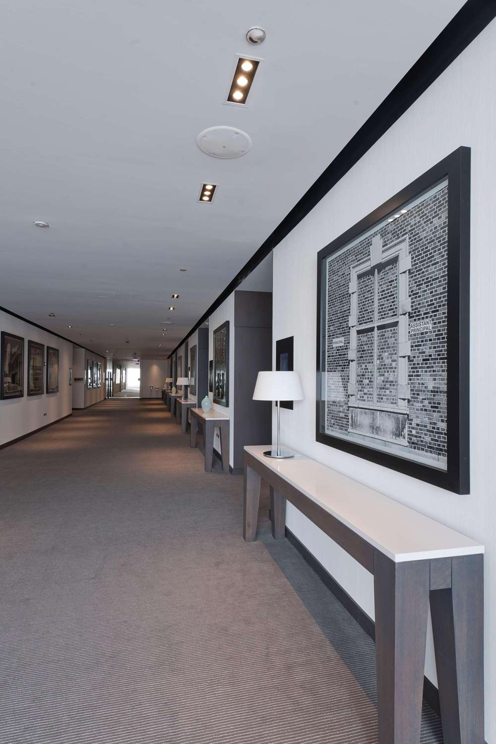 Radisson Blu Aqua Hotel, Chicago 13/80