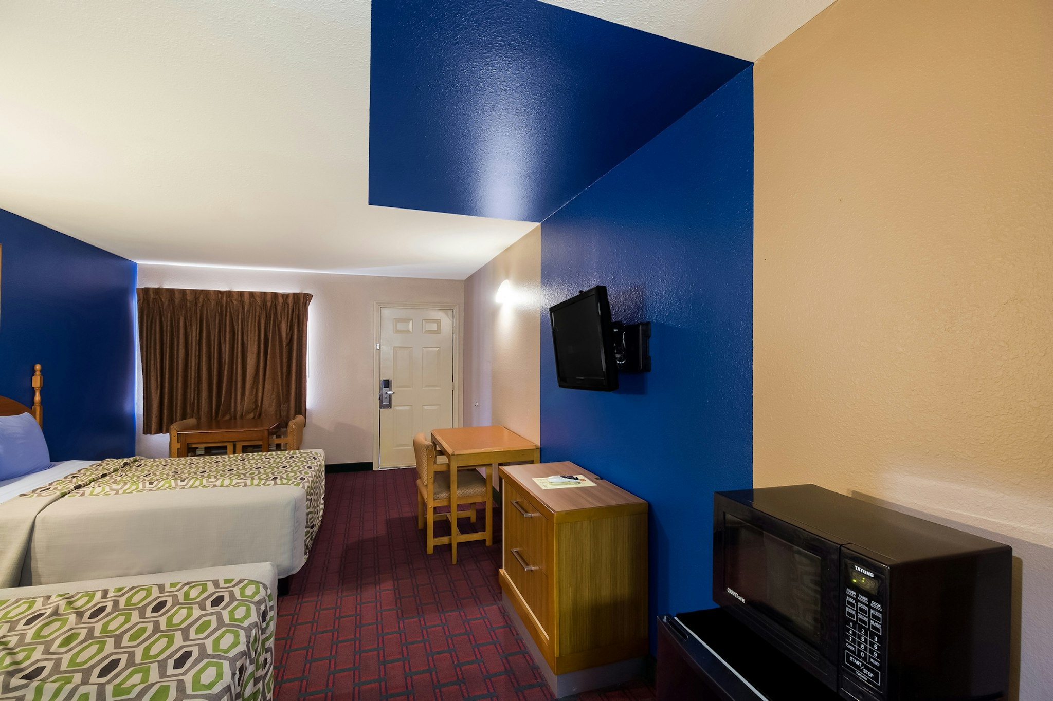 Palace Inn Hankamer 21/33